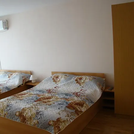 Guest house Andi